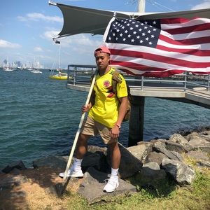 Meet your Posher, Christian